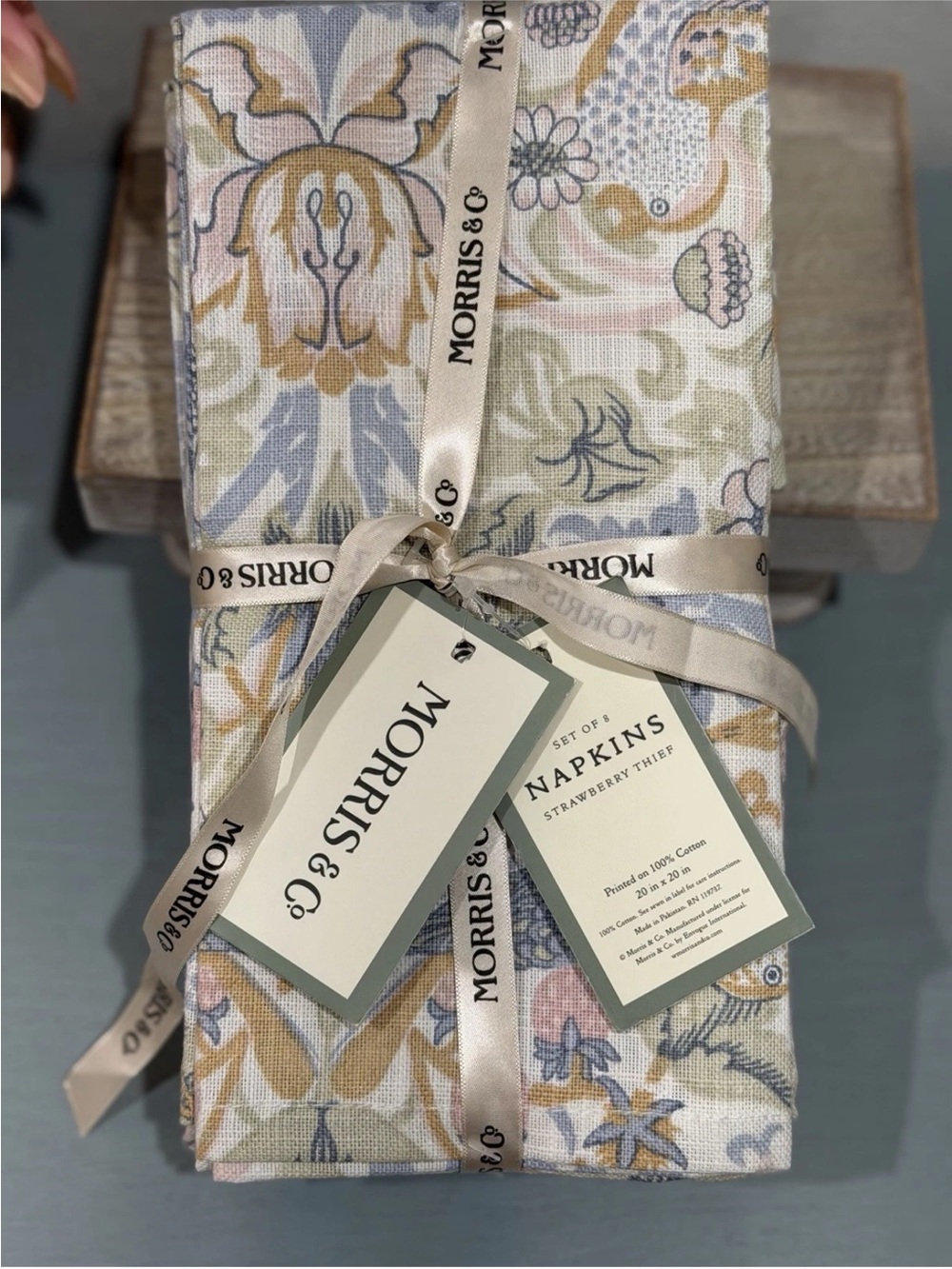 NEW William Morris & Co. Strawberry
Thief Bird Floral Napkins 20" × 20" Set of 8